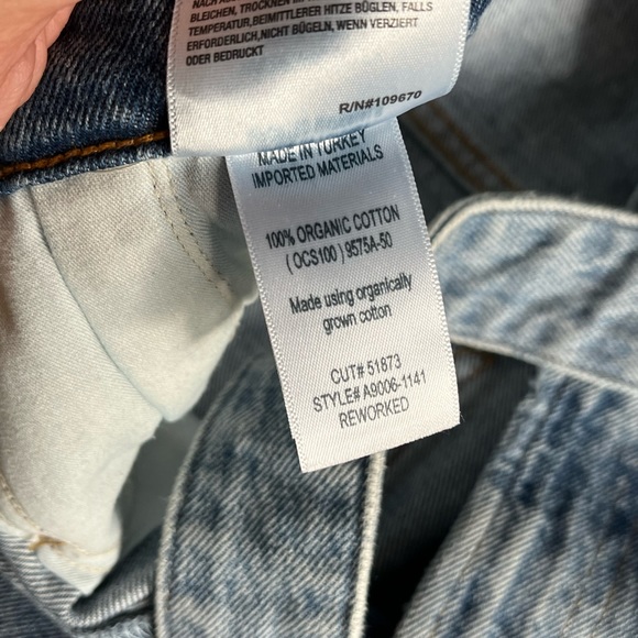 AGOLDE Reworked Shorts. Size 24 - Picture 2 of 5